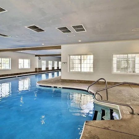 Branson Family Resort Condo With Indoor Pool And Patio Exterior photo